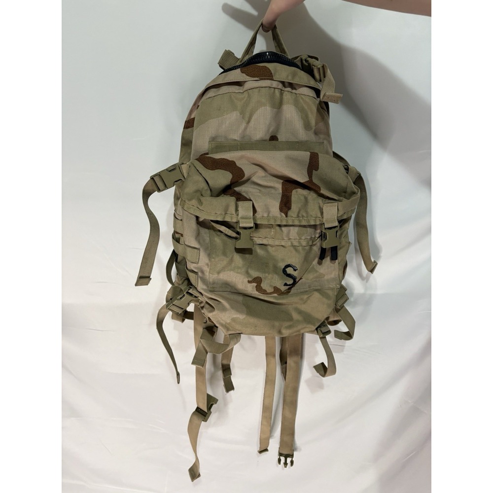 MOLLE II US Military Modular Lightweight Assault Pack Desert Camo Backpack